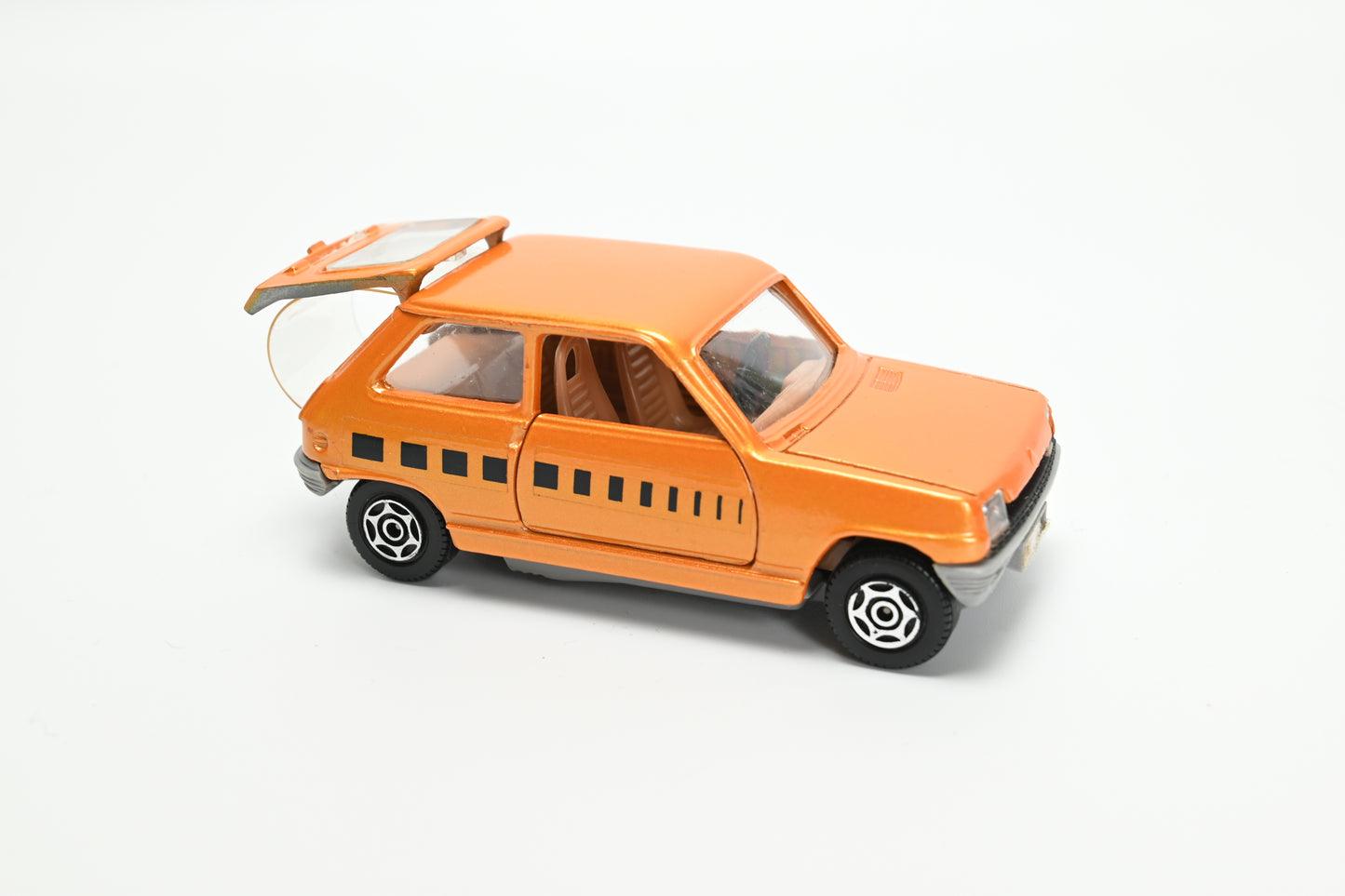Corgi 293 Renault 5TS with Box