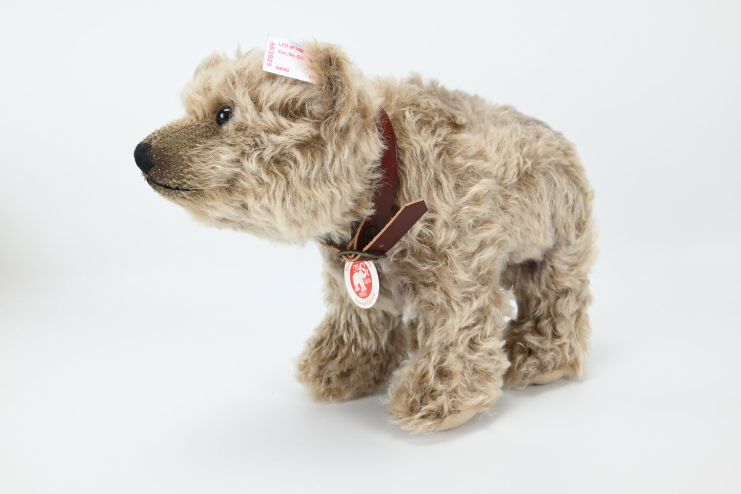Steiff Yes/No Grizzly Bear - 663925 with Box/COA