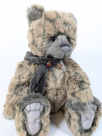 Charlie Bears Ebenezer with tags - CB631487, Retired