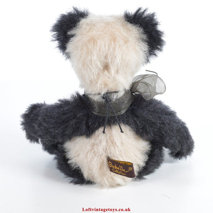 Bear Studio / Charlie Bears GiGi Pre, from 2007 - SJ 3613 Ltd Ed of 200