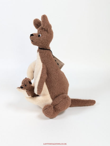 R. John Wright Winnie The Pooh Kanga & Roo Pack, Ltd Ed 281/1000