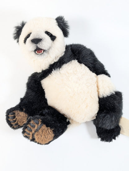 Karin De Lorenzo Artist Bear "Pandalinchen", Ltd Edition