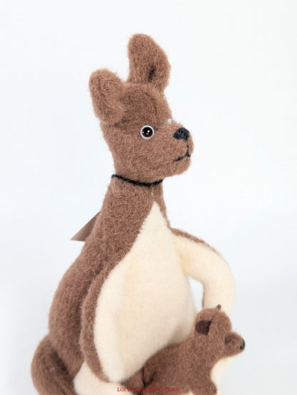 R. John Wright Winnie The Pooh Kanga & Roo Pack, Ltd Ed 281/1000