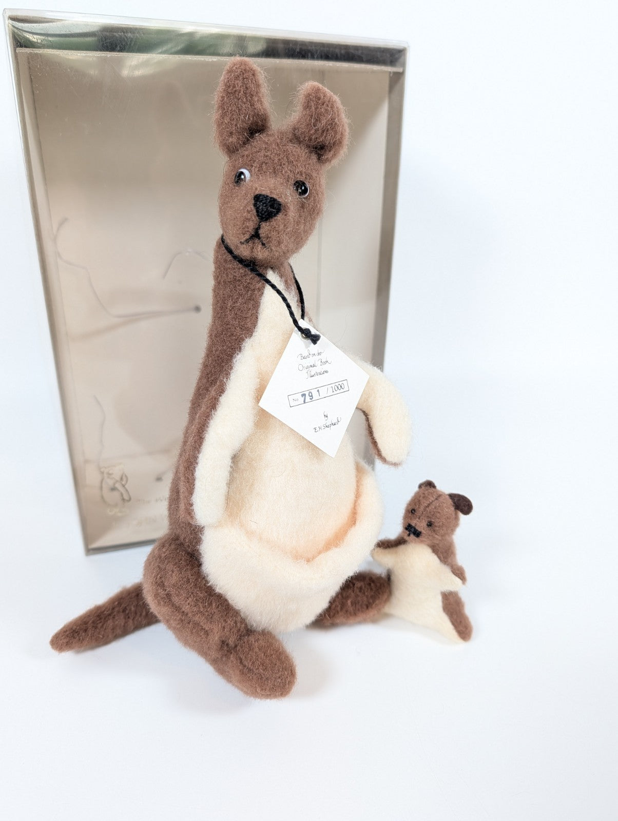 R. John Wright Winnie The Pooh Kanga & Roo Pack, Ltd Ed of 1000
