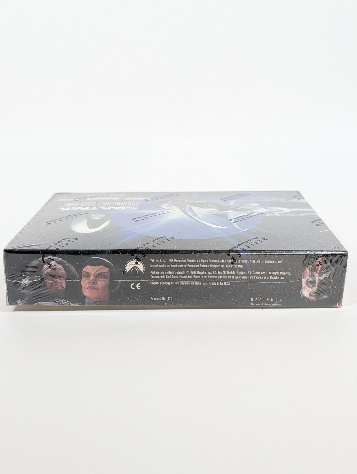 Star Trek Deep Space Nine Booster/Expansion Box Of 30 Packs - Sealed