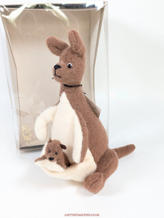 R. John Wright Winnie The Pooh Kanga & Roo Pack, Ltd Ed 281/1000