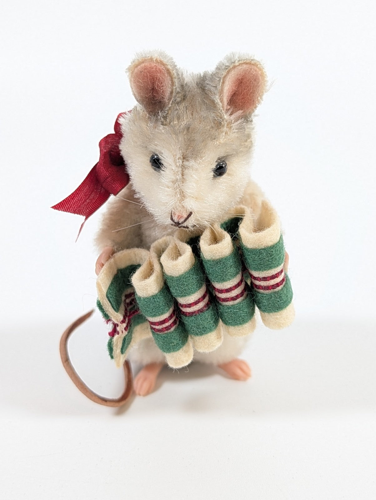 R. John Wright Christmas Mouse "Merry" - Ltd Ed of 350