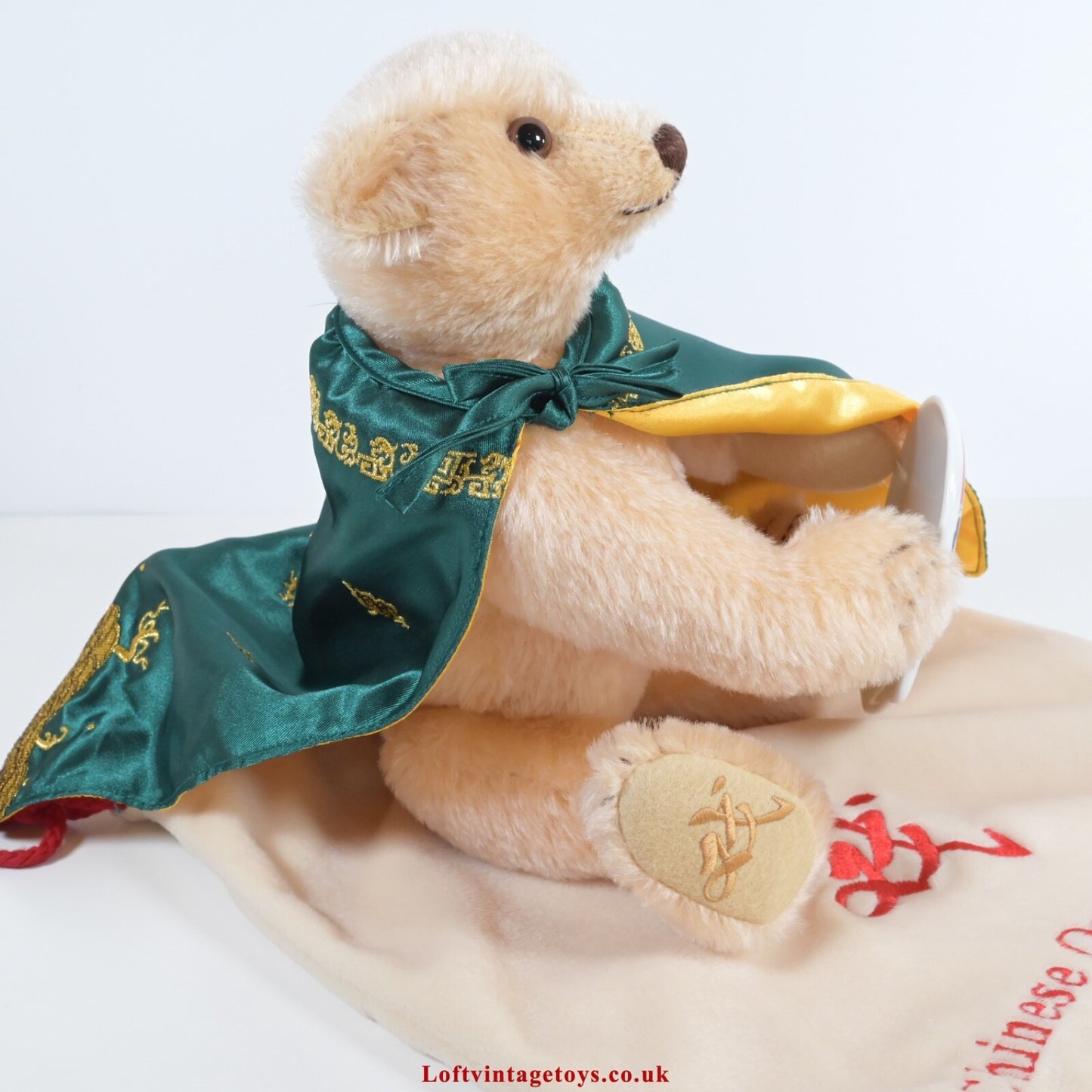 Steiff Chinese Opera Bear Ltd Edition von 1500, entworfen für Hongkong