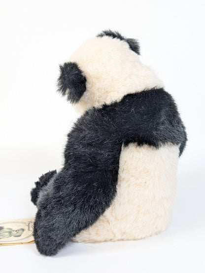 Karin De Lorenzo Artist Bear "Pandalinchen", Ltd Edition