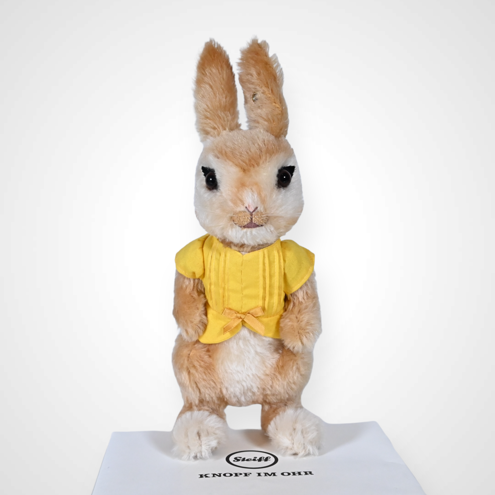 Steiff Beatrix Potter Mopsy Bunny - 355196 Limited Edition ...