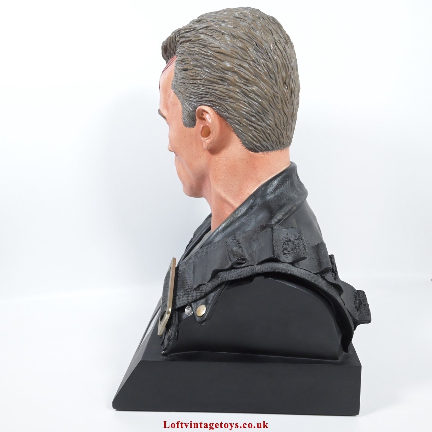 Terminator 2 Judgement Day:  Sideshow Collectibles T-800 Life Size Bust