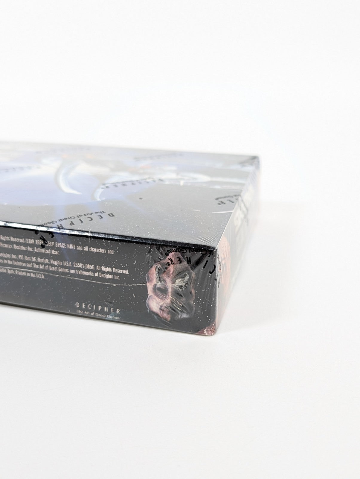 Star Trek Deep Space Nine Booster/Expansion Box Of 30 Packs - Sealed