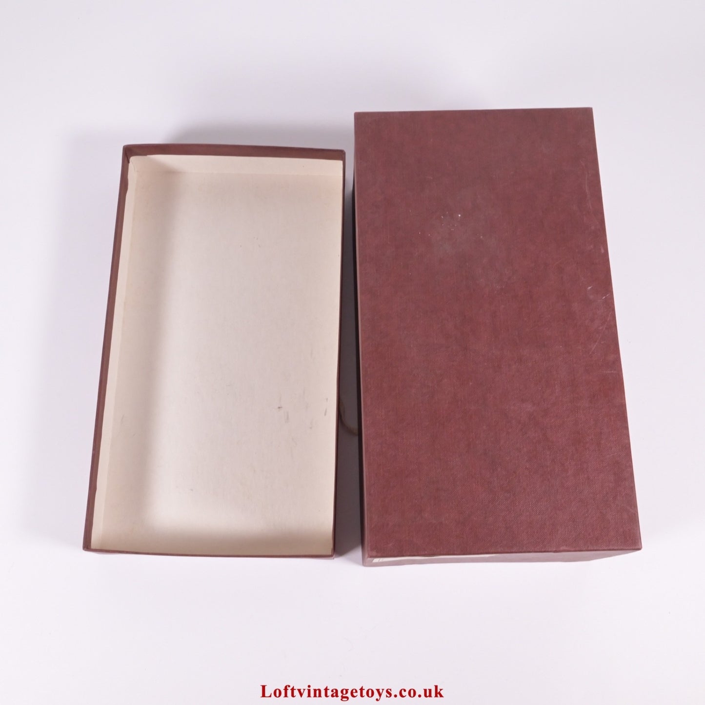 R. John Wright Snow White Frightened Dopey, Ltd Edition of 250 - RARE