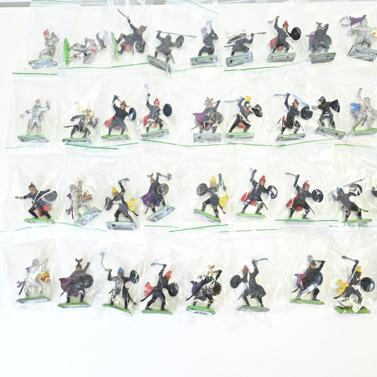 Britains Deetail Figures in Individual Bags * 66