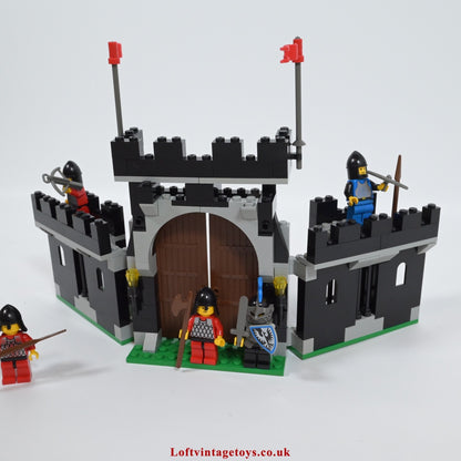 6059 LEGO Black Knights Knight's Stronghold - Near Complete