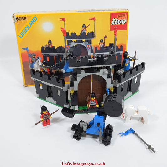 6059 LEGO Black Knights Knight's Stronghold - Near Complete