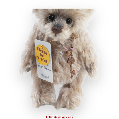 Charlie Bears Viola from the Minimo Collection, Ltd Edition of 1200