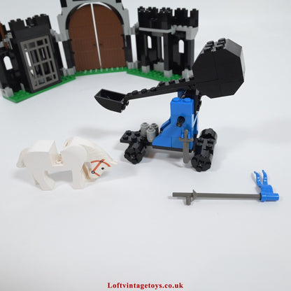 6059 LEGO Black Knights Knight's Stronghold - Near Complete