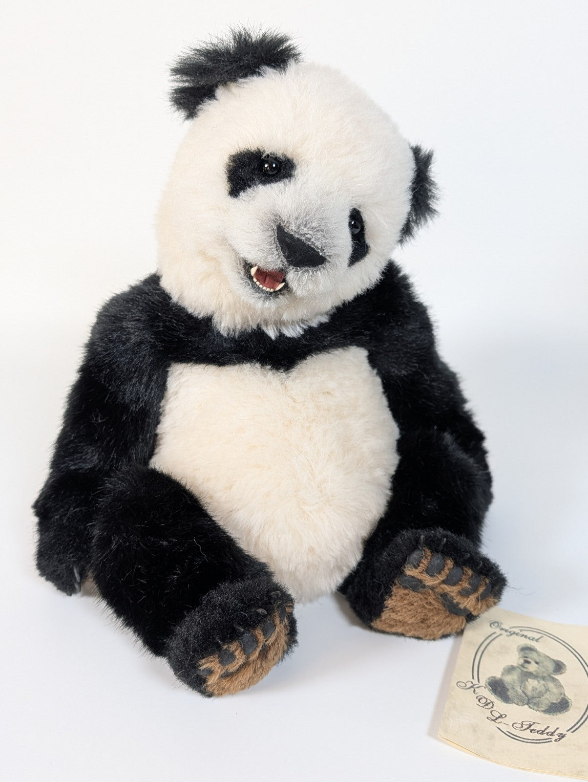 Karin De Lorenzo Artist Bear "Pandalinchen", Ltd Edition