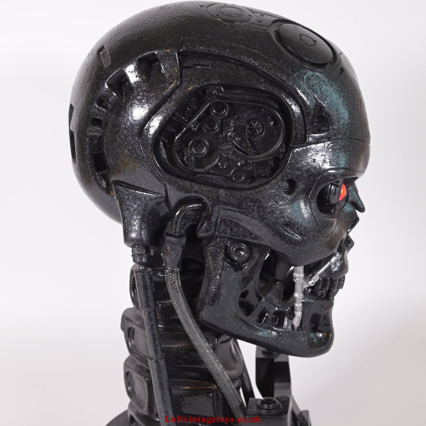 Sideshow 1:1 Scale Terminator Salvation T-700 Endoskull With Led Eyes