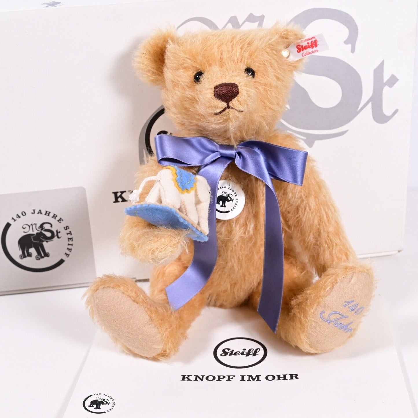 Steiff Teddy Bear With Little Felt Elephant - Limited Edition 1880 / 006166