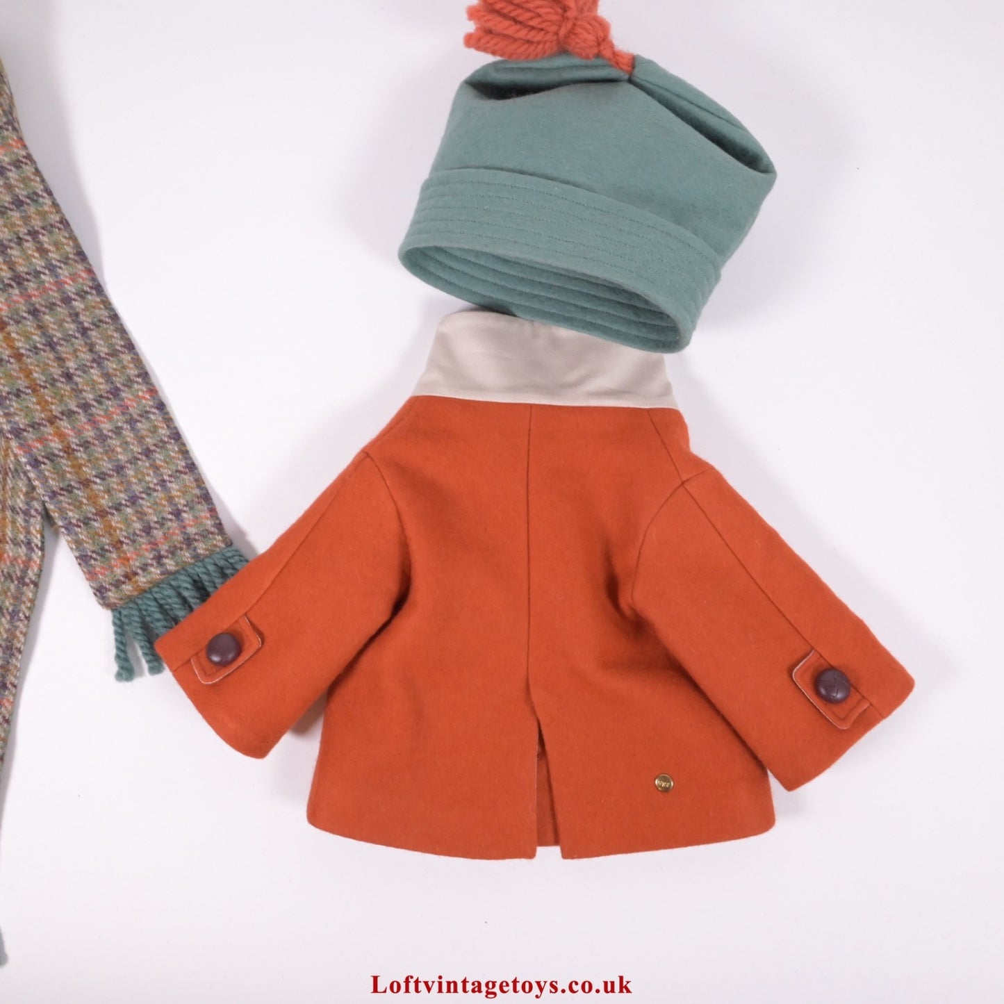 R John Wright Paddington Goes To Market Outfit, Ltd Edition of 1000