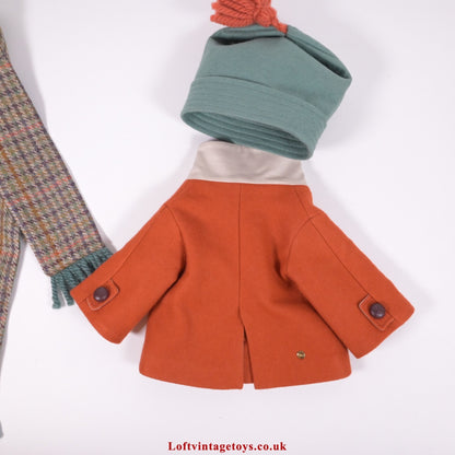 R John Wright Paddington Goes To Market Outfit, Ltd Edition of 1000