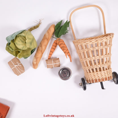 R John Wright Paddington Goes To Market Outfit, Ltd Edition of 1000