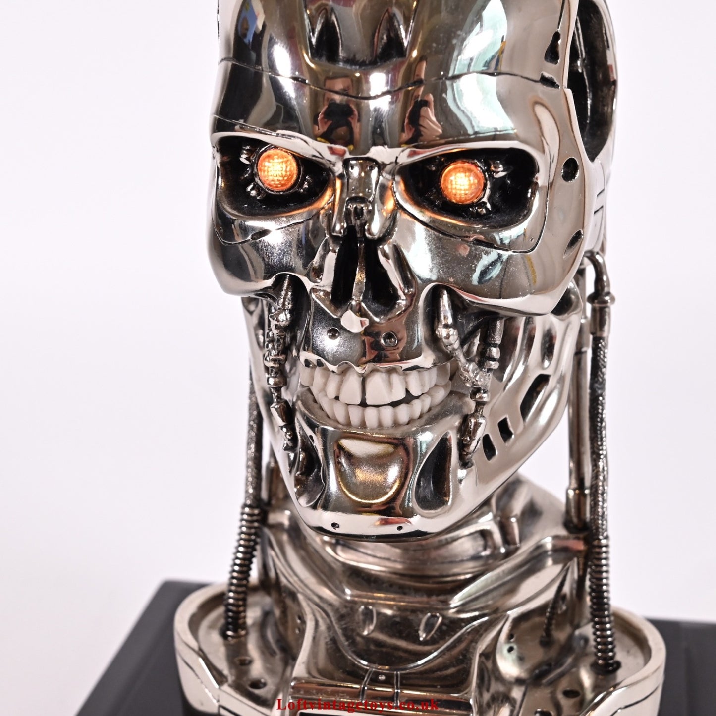 Terminator 2 Endoskull Bust by Hollywood Colllector's Gallery