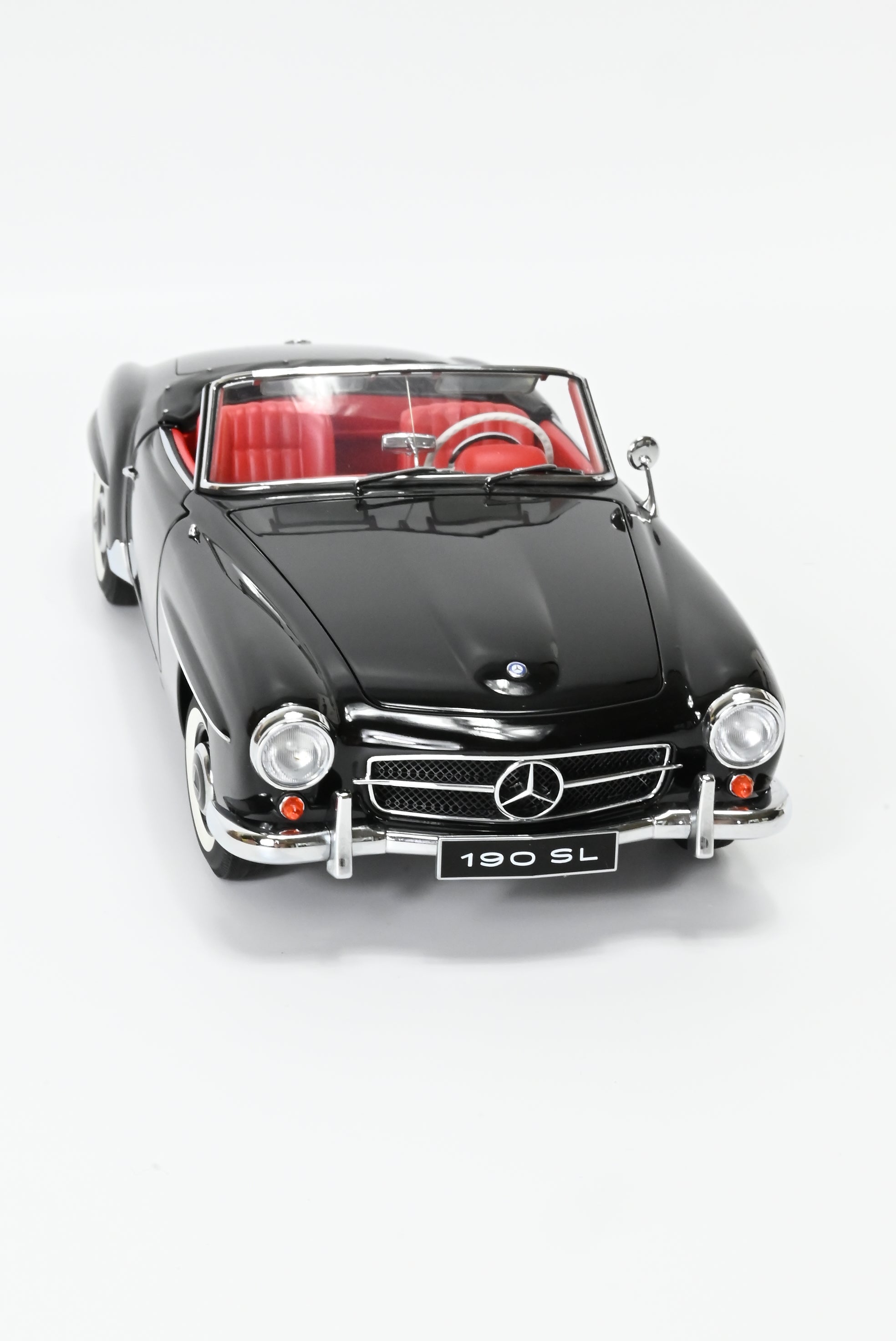 Mercedes-Benz 190 SL 特別版 1:18 1/18 Minichamps Mercedes-Benz 190 SL 1955 CLDC Exclusive