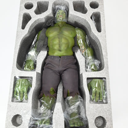 HOT TOYS MARVEL AVENGERS THE HULK MMS186 SCALE