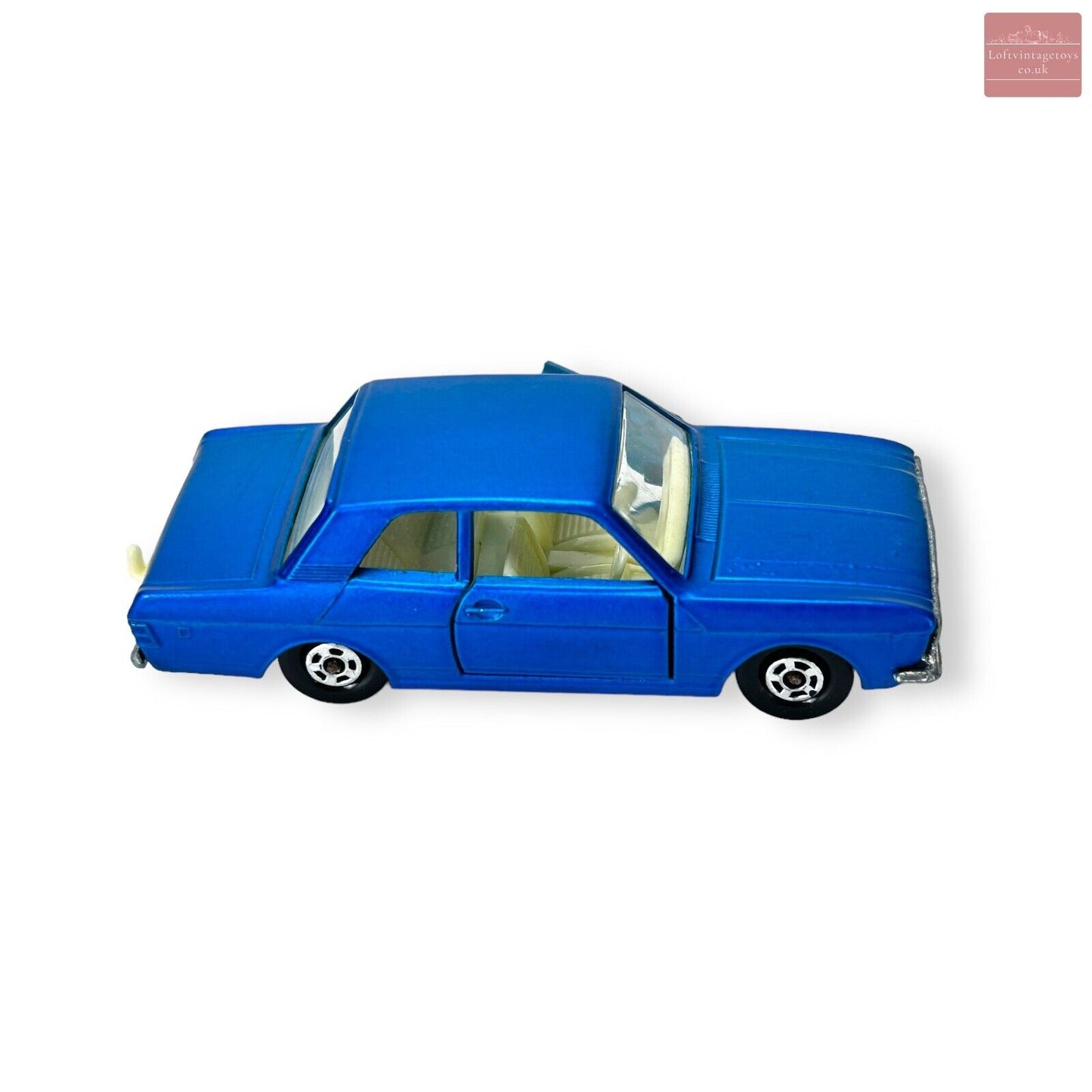 Matchbox Superfast No. 25 Ford Cortina G.T.