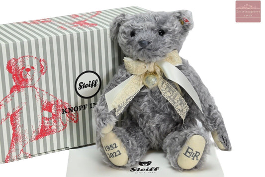 Steiff Queen Elizabeth II Platinum Jubilee Bear - 691393