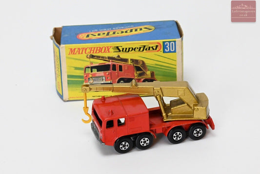 Matchbox Superfast No.30 8-wheel Crane Truck