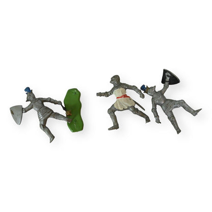 40 Britains Soldiers with Plastic Bases