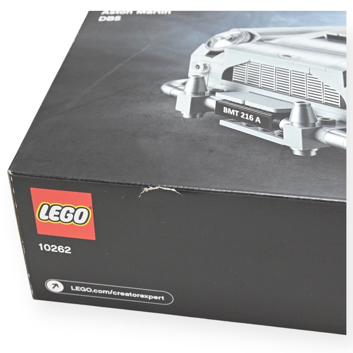 Lego Creator 10262 James Bond Aston Martin DB5 - Signed by Designers