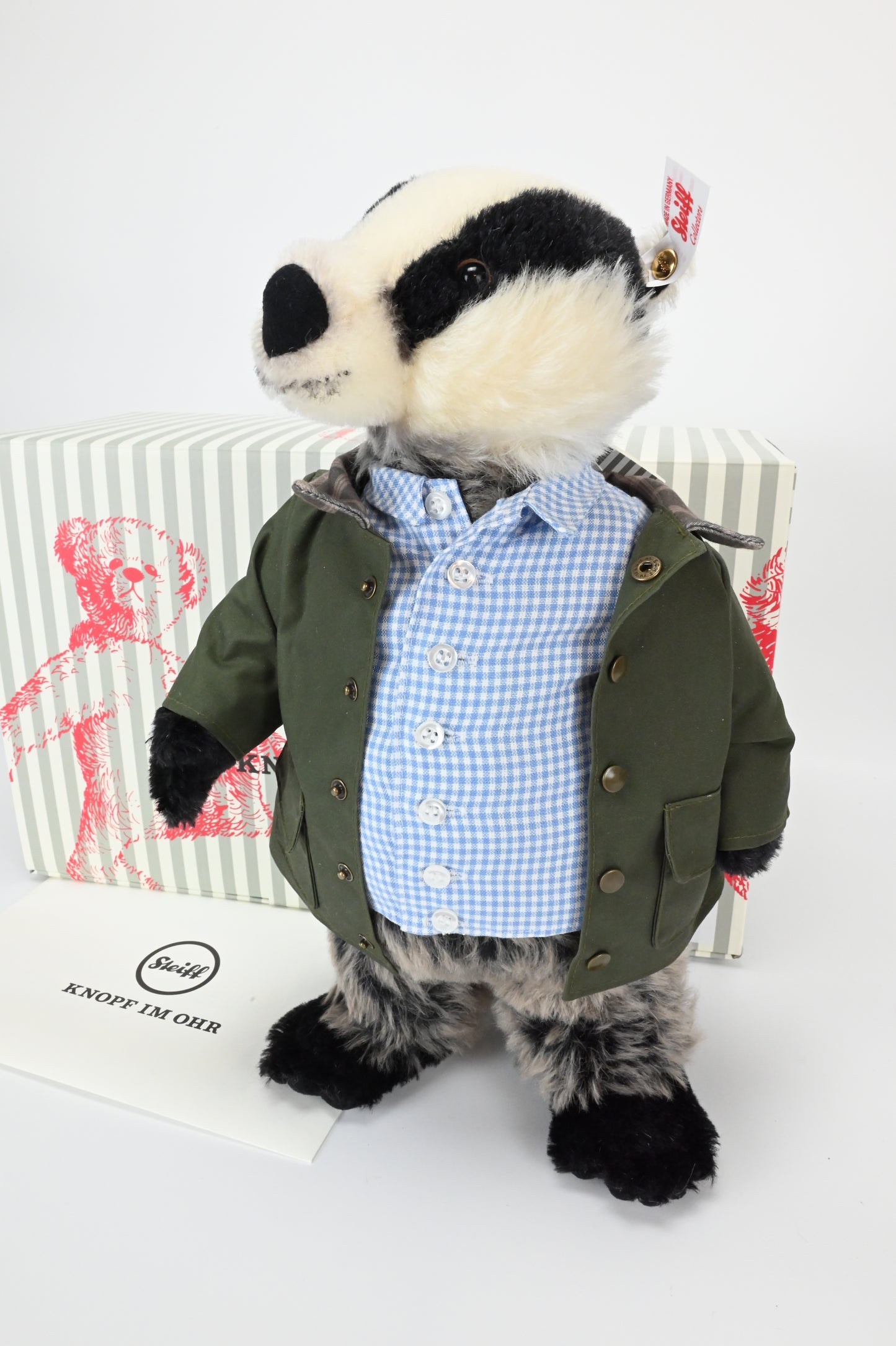 Steiff Tommy Brock Badger LE - 355592 with Box/COA