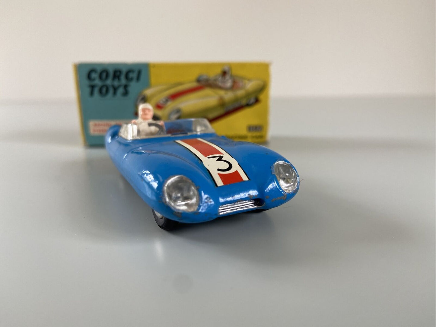 Corgi 151A Lotus Mark Eleven Le Mans Racing Car With Original Box