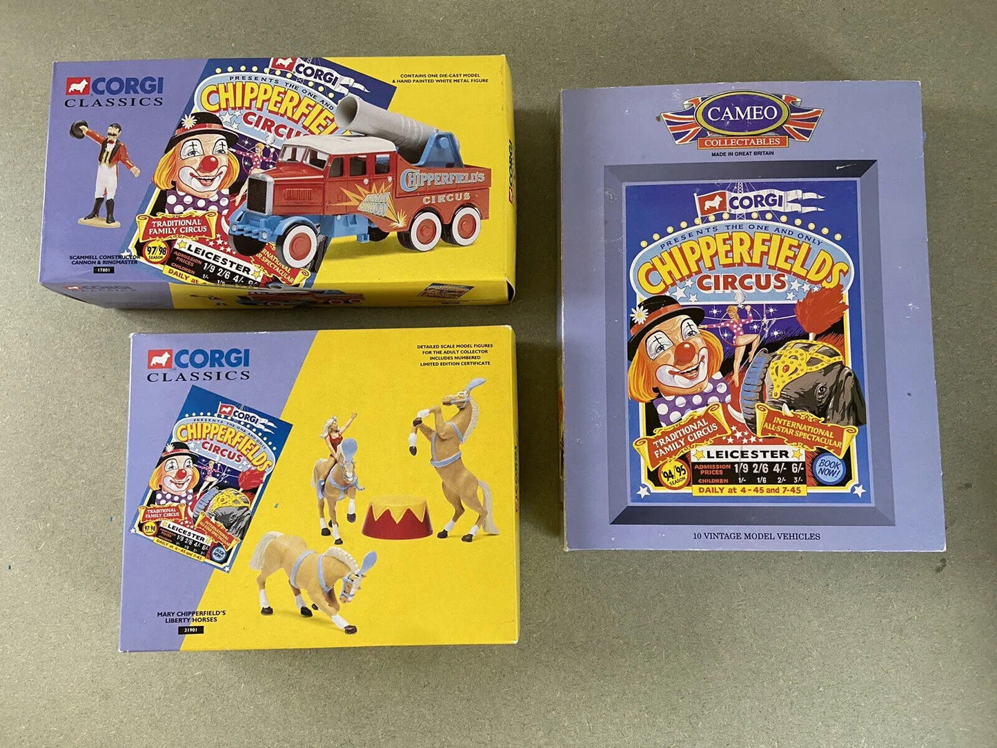 Corgi Chipperfields Circus 31901 , 17801 And 10 Vintage Corgi Chipperfields Circus 31901 , 17801 And 10 Vintage