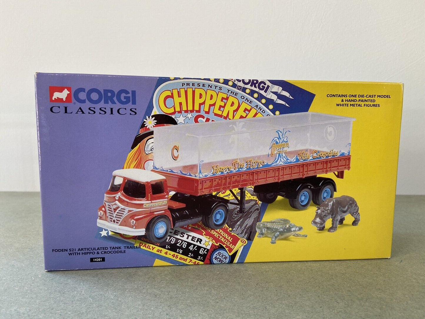 CORGI CLASSICS 14201 FODEN TANK TRAILER WITH HIPPO & CROCODILE - MIB