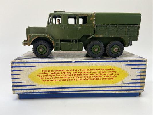 DINKY 689 MEDIUM ARTILLERY TRACTOR WITH BLUE STRIPE BOX