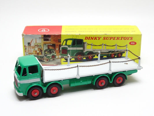 DINKY 935 LEYLAND OCTOPUS ORIGINAL FLAT TRUCK with ORIGINAL BOX - VERY RARE