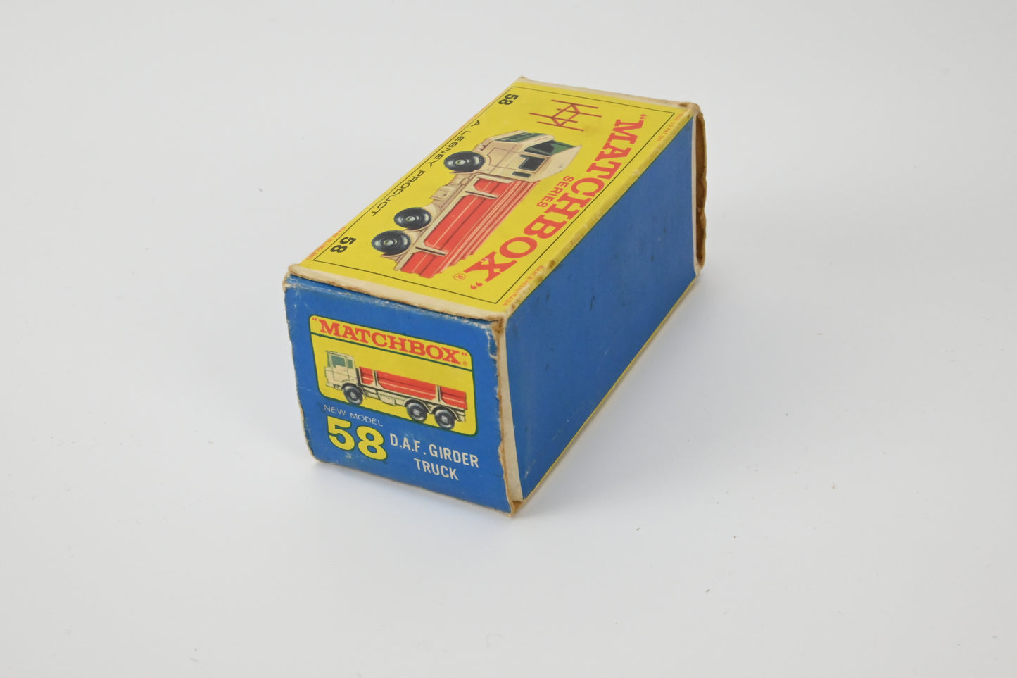 Matchbox No.58 D.A.F Girder Truck with Box