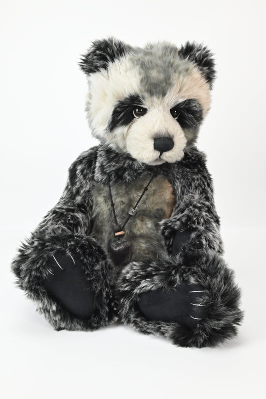 Charlie Bears LE Larry Panda Bear - CB 124954